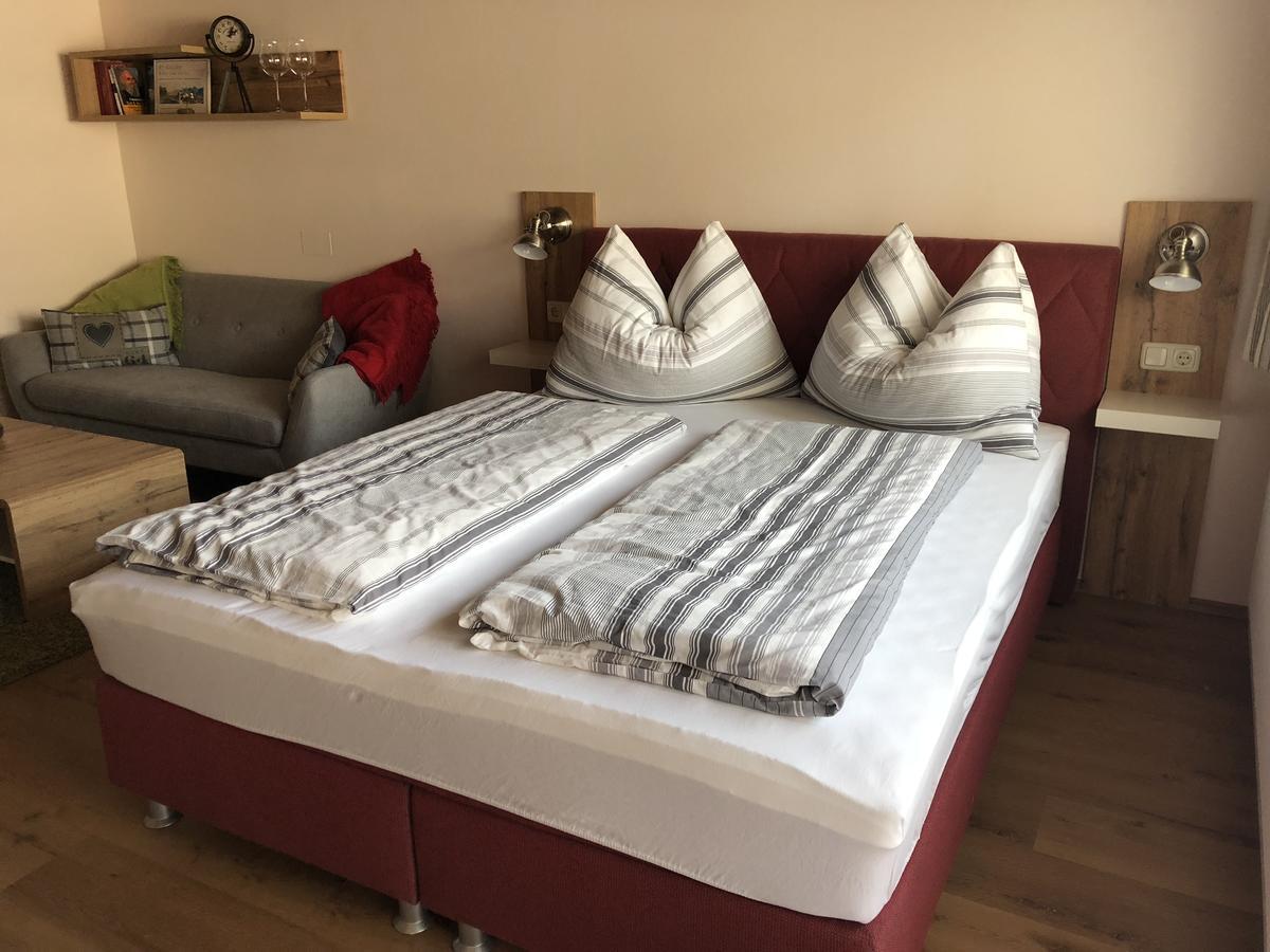 Eva Gutjahr Ferienwohnung Sankt Gilgen Exterior photo